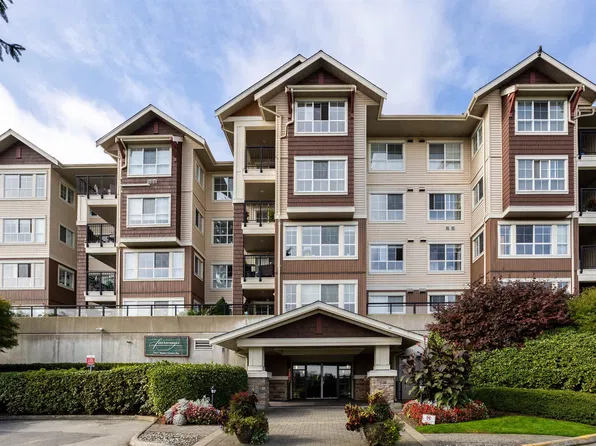 19677 Meadow Gardens Way #117, Pitt Meadows, BC V3Y 0A2
