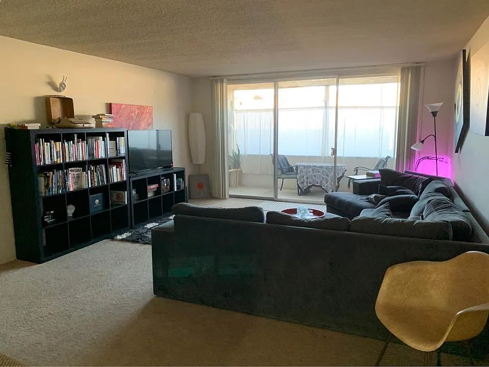 2 bed, 1200 sqft, $1,200 — Photo 2