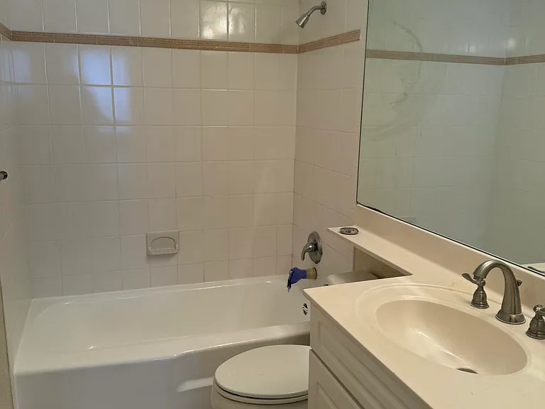 1000 Spanish River Rd #3B — Photo 11