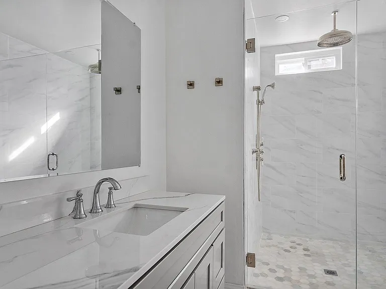 146 Wheeler Ave — Photo 24