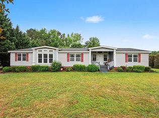 256 Yellow Belle Ct, Zebulon, NC 27597