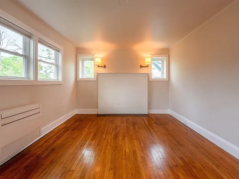 8 Hideaway Pl — Photo 7