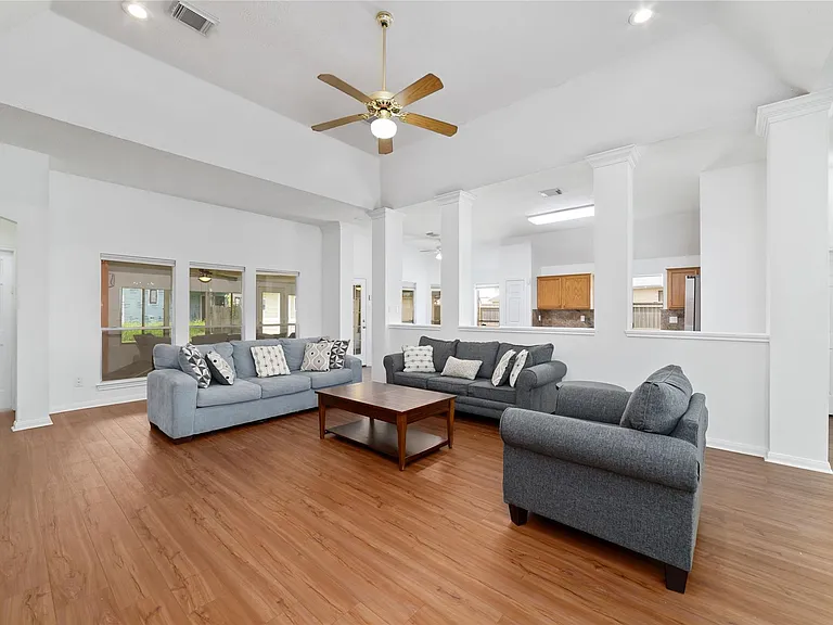 7919 Quail Meadow Dr — Photo 11