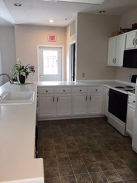 1st image of 5935 N High St APT 107