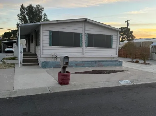 73591 Algonquin Pl, Thousand Palms, CA 92276