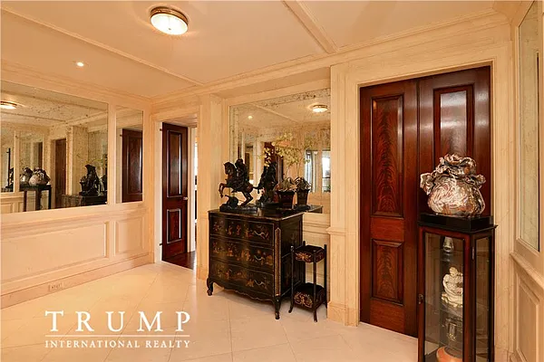 Rented by Trump International Realty | media 9