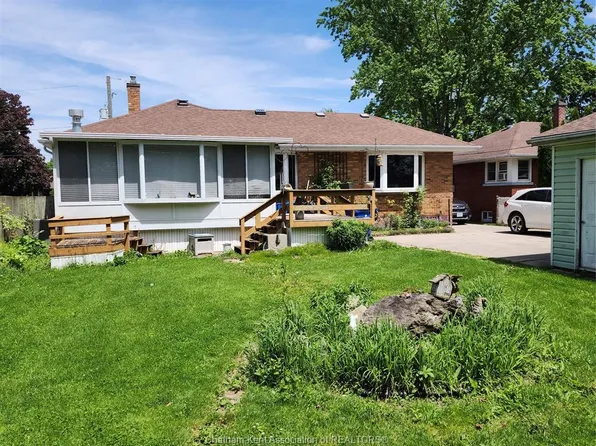 66 Devon Rd, Chatham Kent, ON N7L 3T6