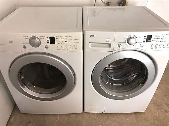 3rd image of 8808 Teresina Dr