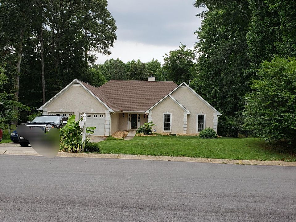 Updated Ranch style home 