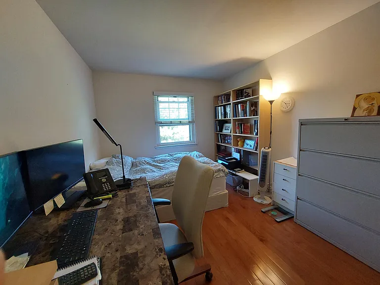 12 Coventry Ct — Photo 32