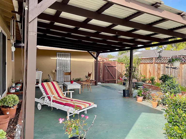 1114 S Stelling Rd — Photo 14