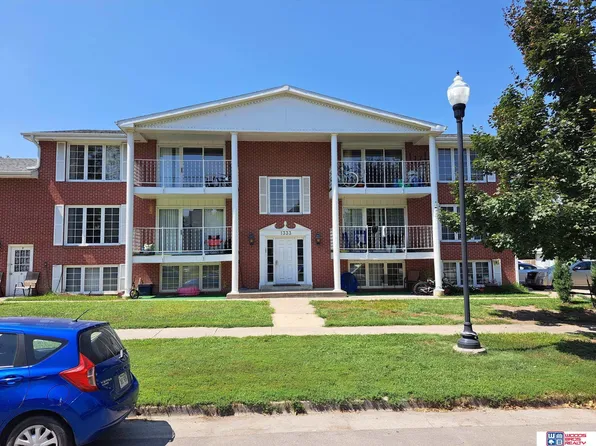 1333 Goodhue Blvd, Lincoln, NE 68502
