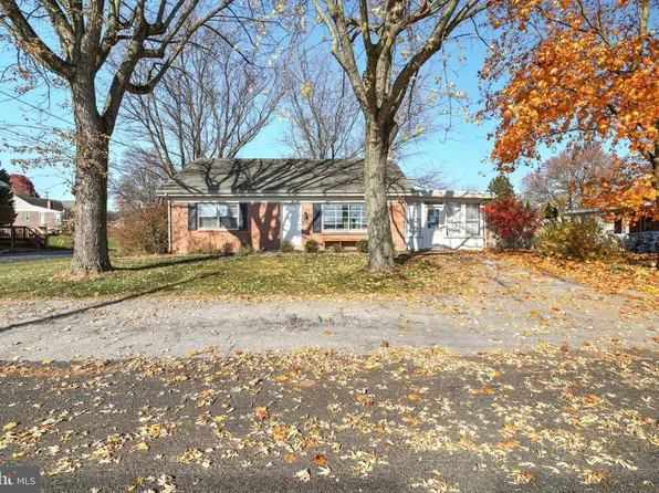 55 Clearview Ln, Biglerville, PA 17307