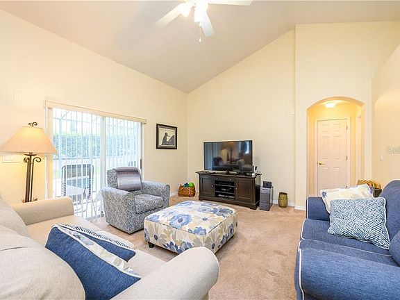 2nd image of 10712 Lemay Dr