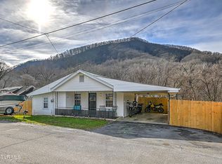 184 Mill Pond Rd, Elizabethton, TN 37643