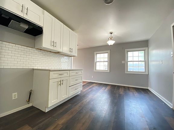 5th image of 6327 Maryland Ave
