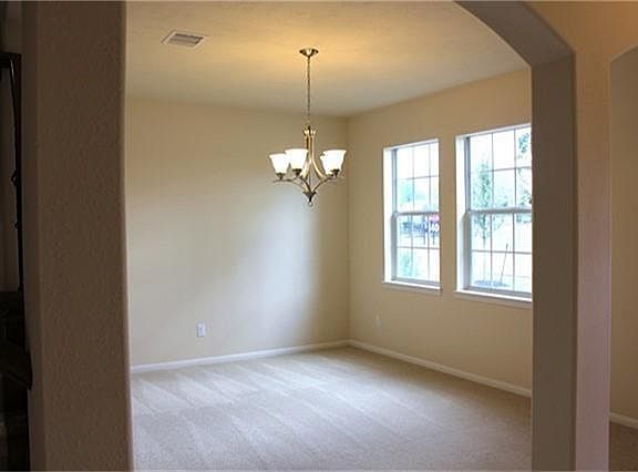 3rd image of 5110 Lakota Trl