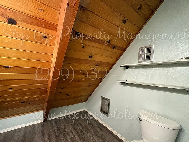 22400 Broken Bough Ln — Photo 18