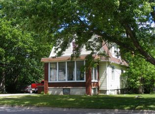 324 Dexter Rd, Eaton Rapids, MI 48827