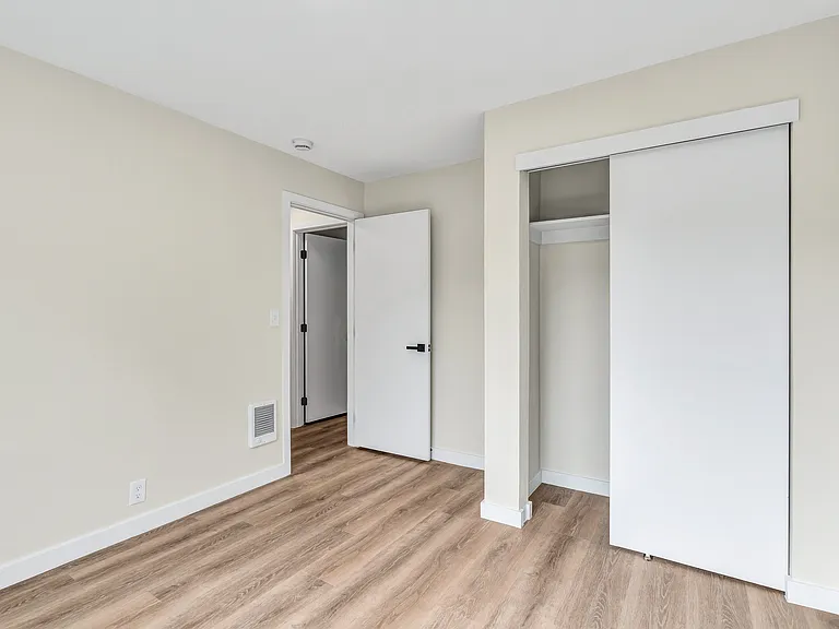 2934 SE 16th Ave — Photo 11