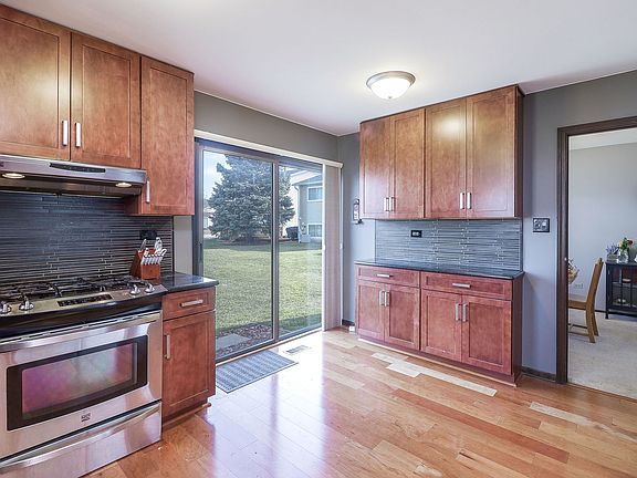 2nd image of 1933 Wildwood Cir