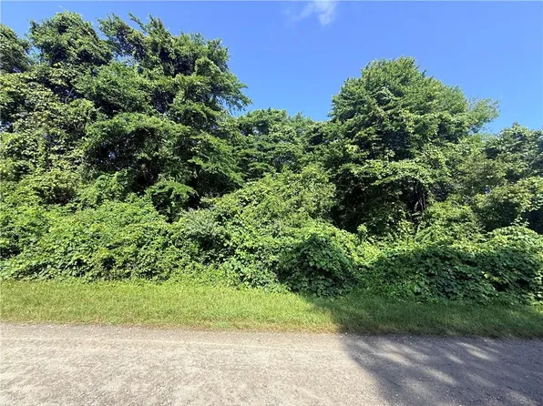 0 Narragansett Ave, Portsmouth, RI 02871