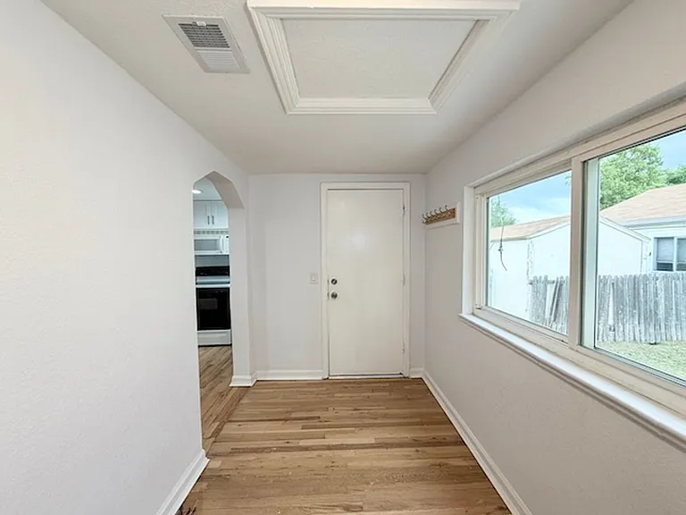 7360 Orchard Ct — Photo 17