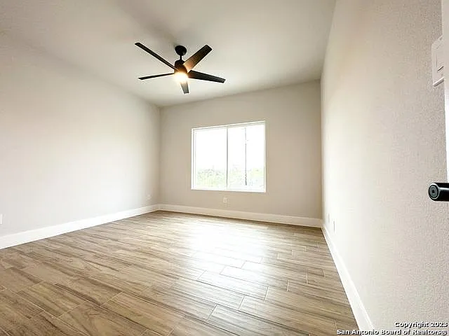 102 George Erath — Photo 12