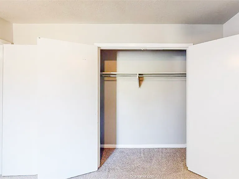3800 E 29th St #11 — Photo 7