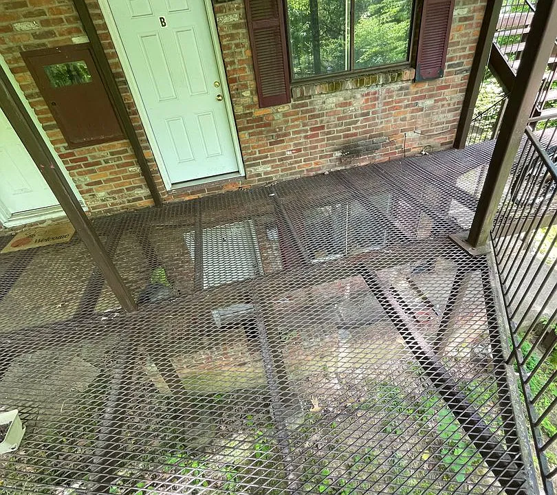 2121 Iuka Ave