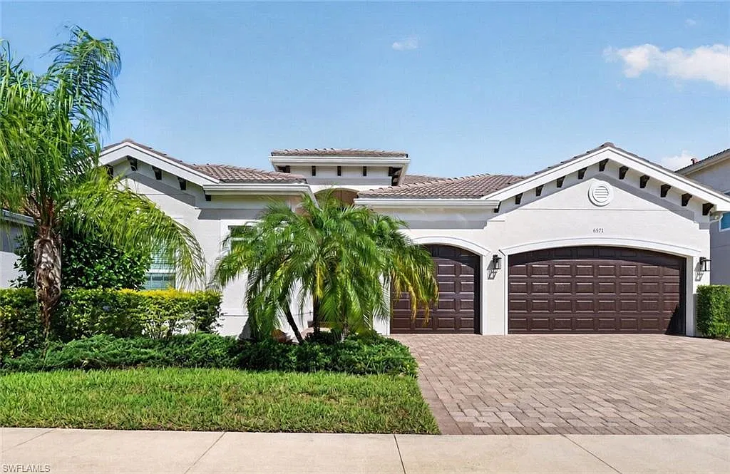 5 bed, 3.0 bath, 2270 sqft, $10,000 — Photo 1