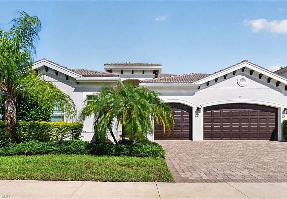 6571 Monterey Point