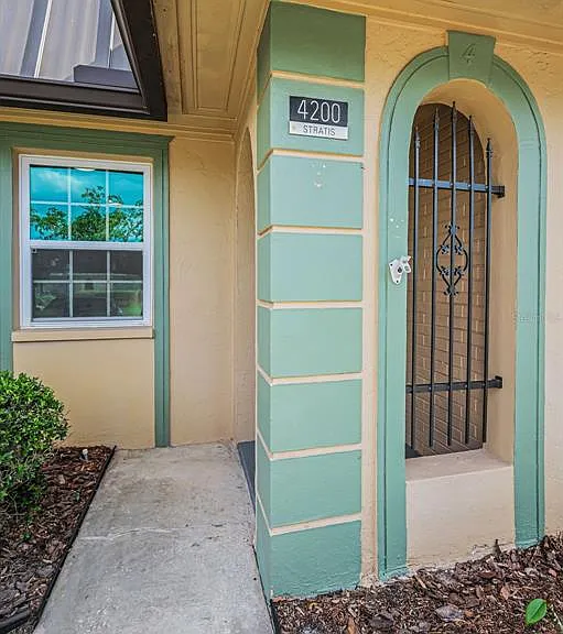 4200 Hampton Dr — Photo 8