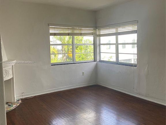 3rd image of 1559 Meridian Ave APT 208