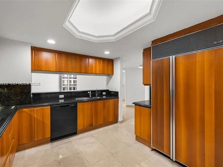 9559 Collins Avenue Cu #S9 — Photo 8
