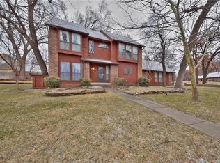 1712 Chaparral Ln, Edmond, OK 73013