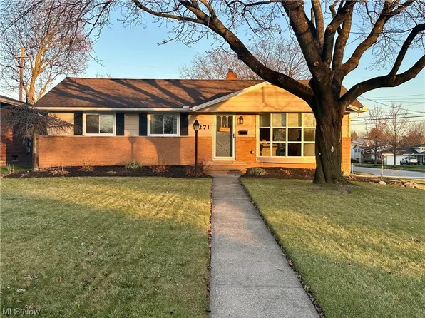 5271 W 220th St, Fairview Park, OH 44126