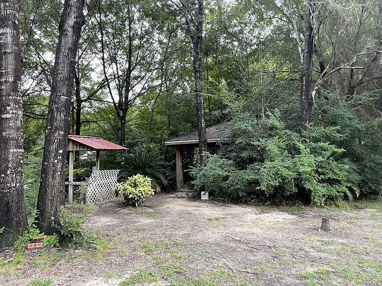 205 Wedgewood Ln — Photo 20