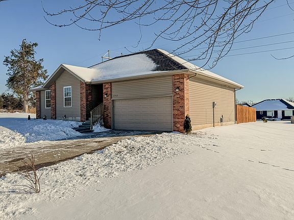 3rd image of 2406 W Spring Water Street