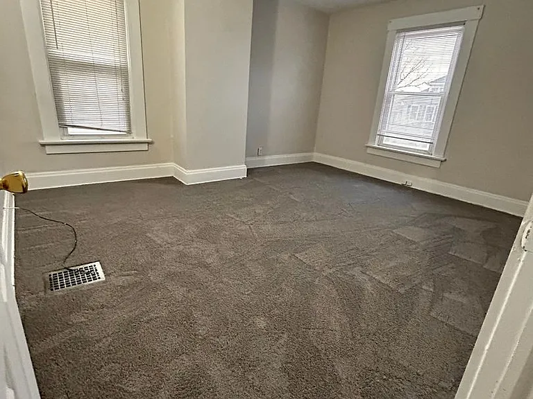 68 E Patterson Ave — Photo 24
