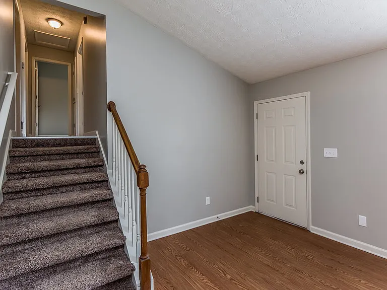 157 Aztec Way — Photo 17
