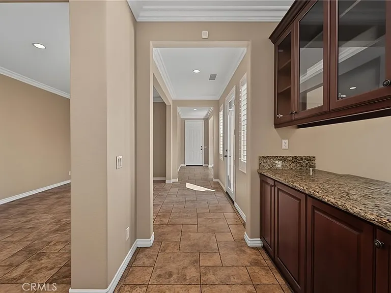 1254 Duxbury Cir — Photo 14