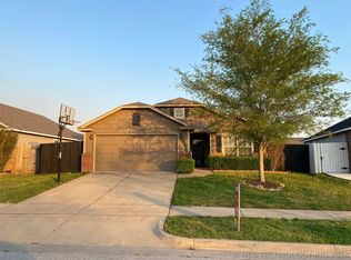 10709 N 152nd East Ave, Owasso, OK 74055