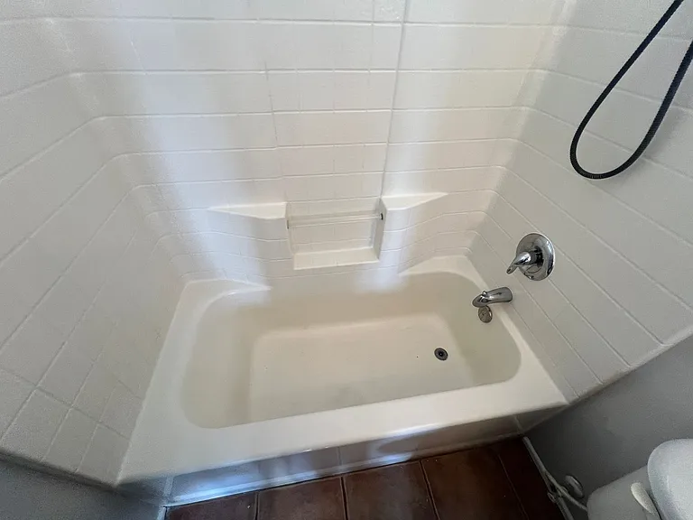 8829 Rising Creek Ct — Photo 34