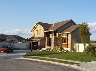 1088 N 2325 W, Layton, UT 84041