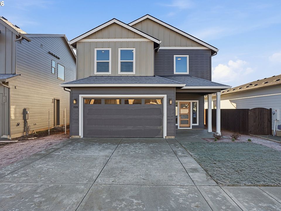 1st image of 808 SE 34th Cir