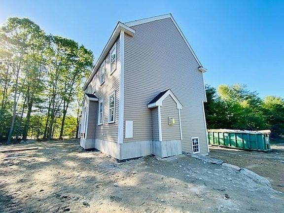 3rd image of 1 Caswell St