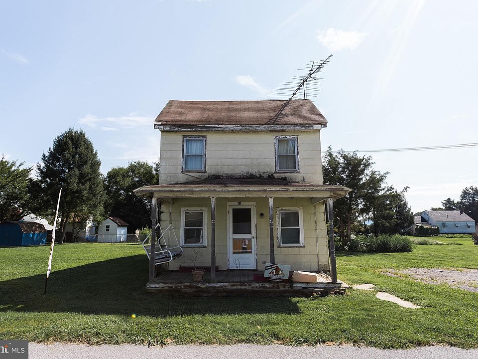 2nd image of 68 West St