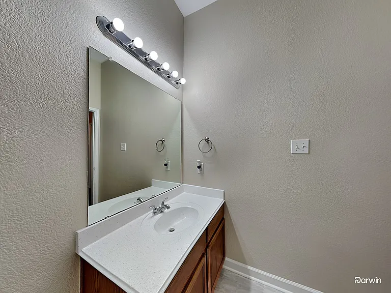 2707 Whisper Ct — Photo 10