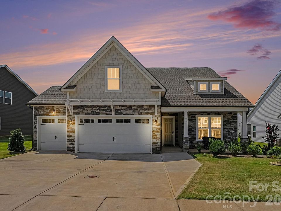 1st image of 13039 Arnold Palmer Cir